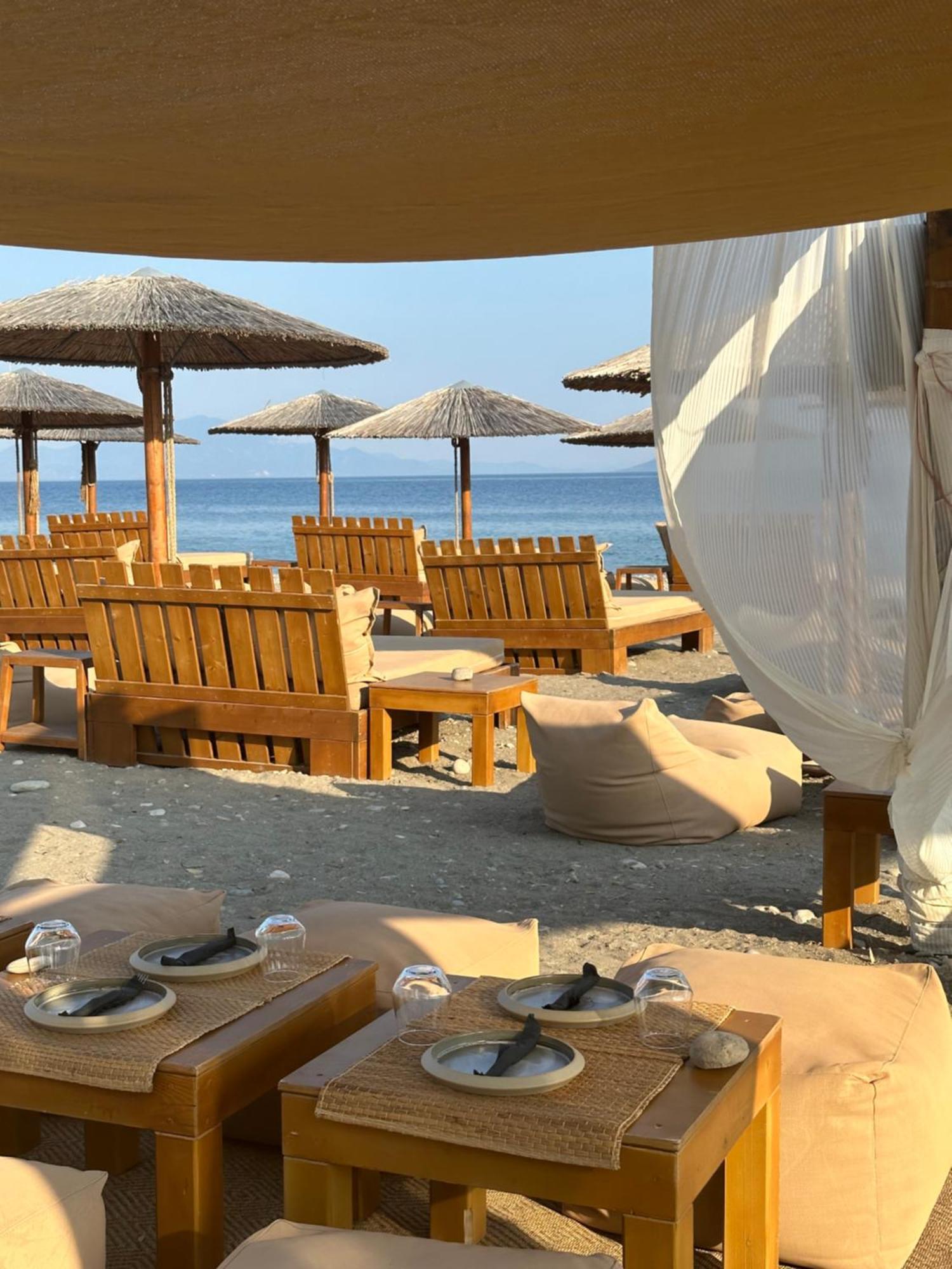 Apolonio Pefki Evia Aparthotel Bagian luar foto