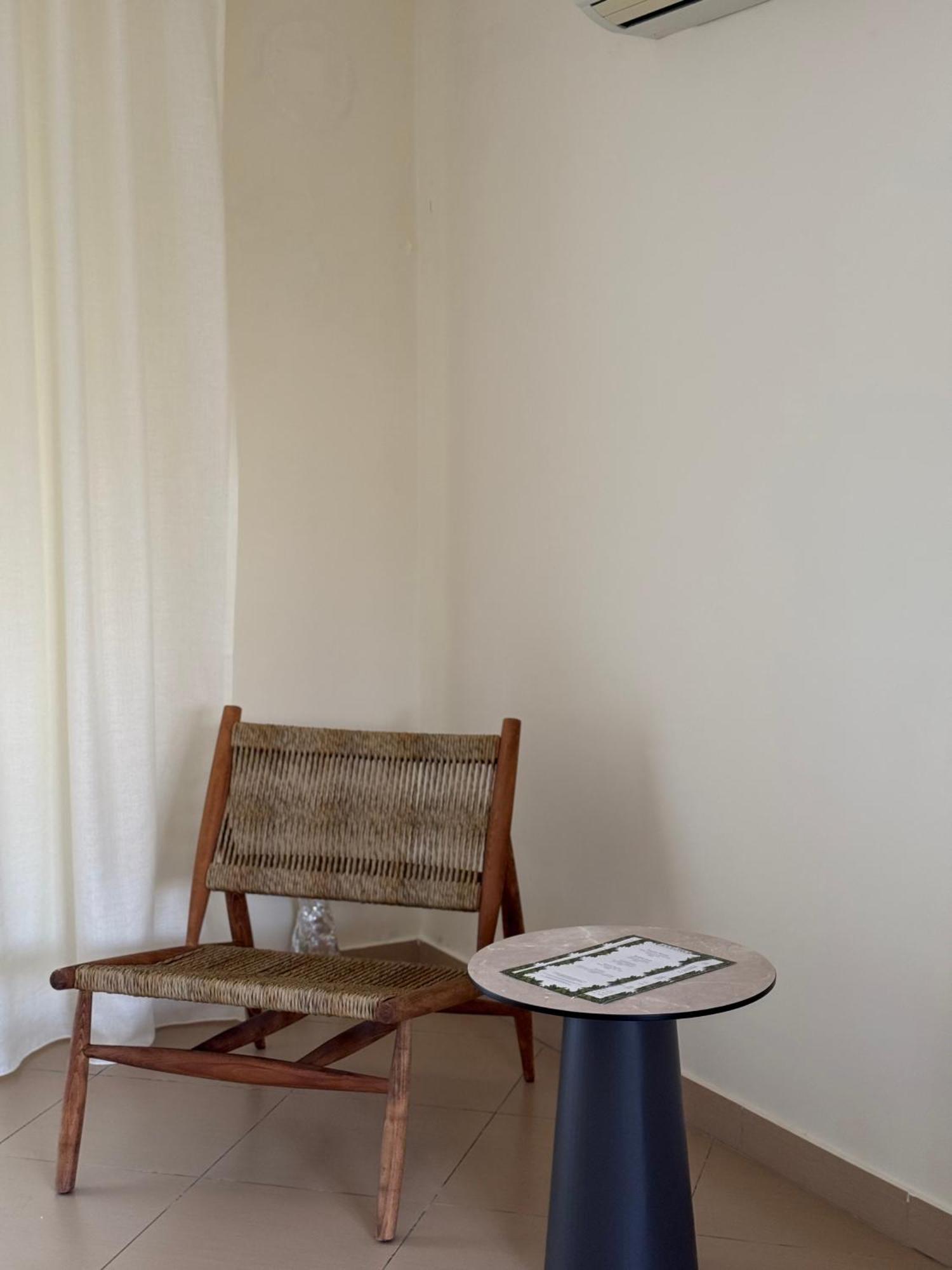 Apolonio Pefki Evia Aparthotel Bagian luar foto
